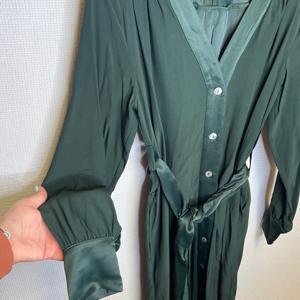 Banana Republic Womens XS Forest Green Satin Trim Tie Waist Midi Shirt Dress - Picture 2 of 7